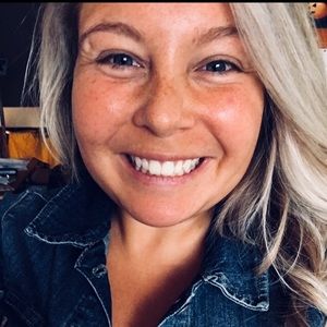 Meet your Posher, Andrea